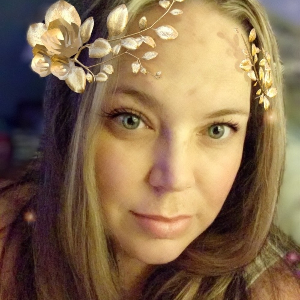 Meet your Posher, Lindsey